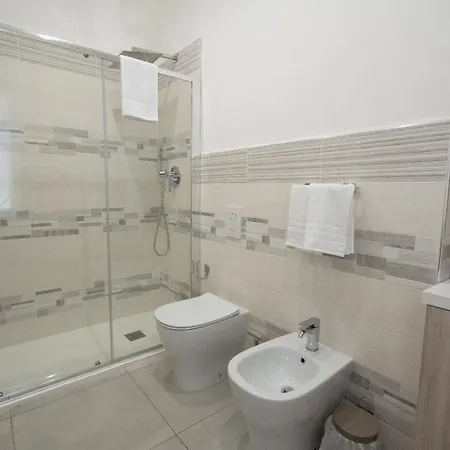 Da Mia E Giu Πανσιόν 3*