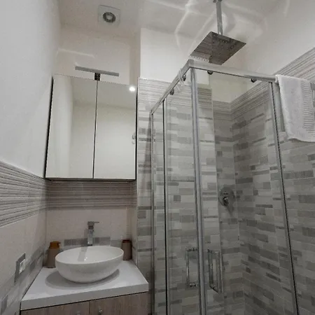 Da Mia E Giu Πανσιόν 3*